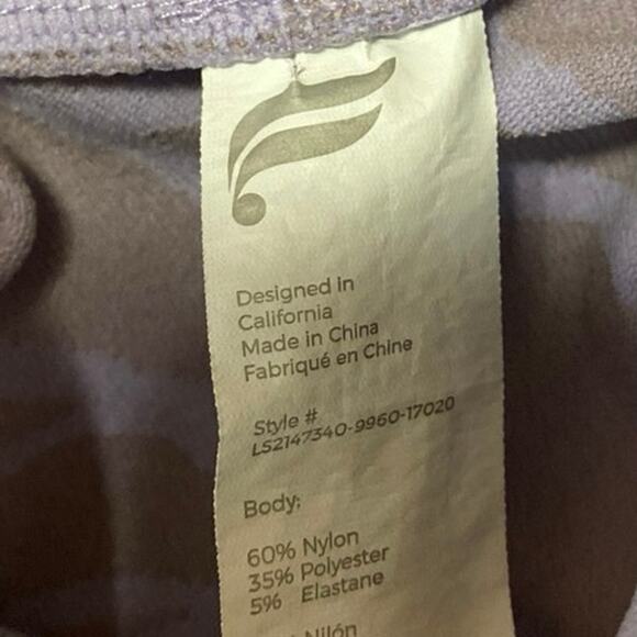 Fabletics Courtney Purple Seamless Mock Neck Long-Sleeve Athletic Crop Top Sz XS - Picture 3 of 3